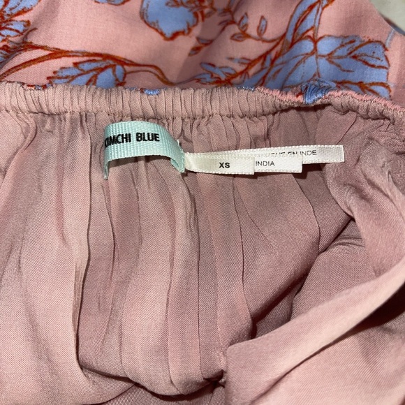 Urban Outfitters Kimchi Blue Verlina Mini Dress Size XS Floral Print Backless - Picture 14 of 14